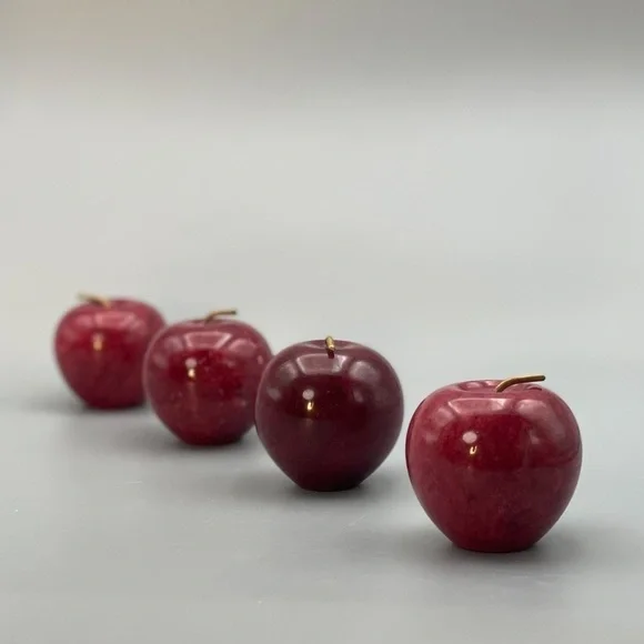 Onyx Red Apple, Solid Stone (1 apple per order) - Picture 6 of 7